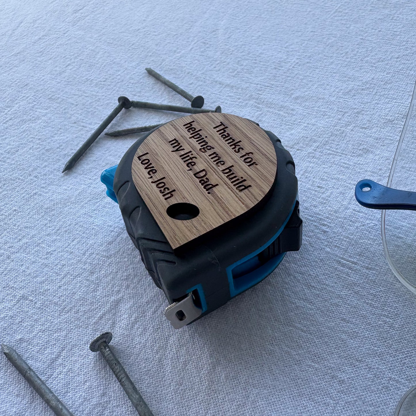 Personalised Tape Measure – Custom Engraved Father’s Day Gift for Dad, Birthday gift for Dad – Unique Keepsake for Handy Dads